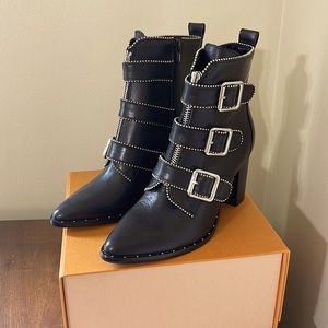 Steve Madden Buckle Boots